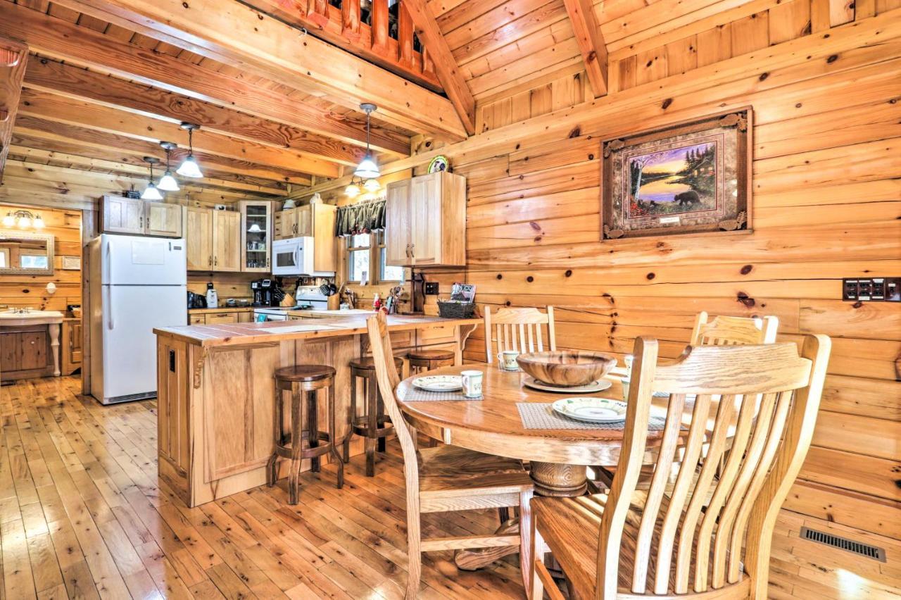 Creekside Sevierville Cabin Game Room And Hot Tub! المظهر الخارجي الصورة
